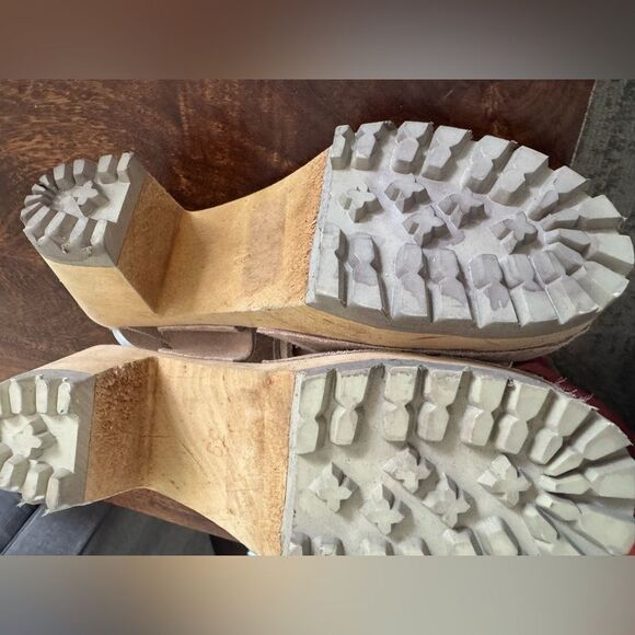 MIA Abba Women’s Leather Suede Ankle Strap SWEDISH Clogs - Picture 4 of 5